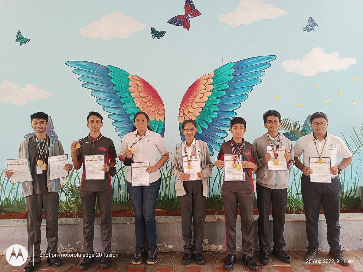 Chrysalis High grade IX - X winners